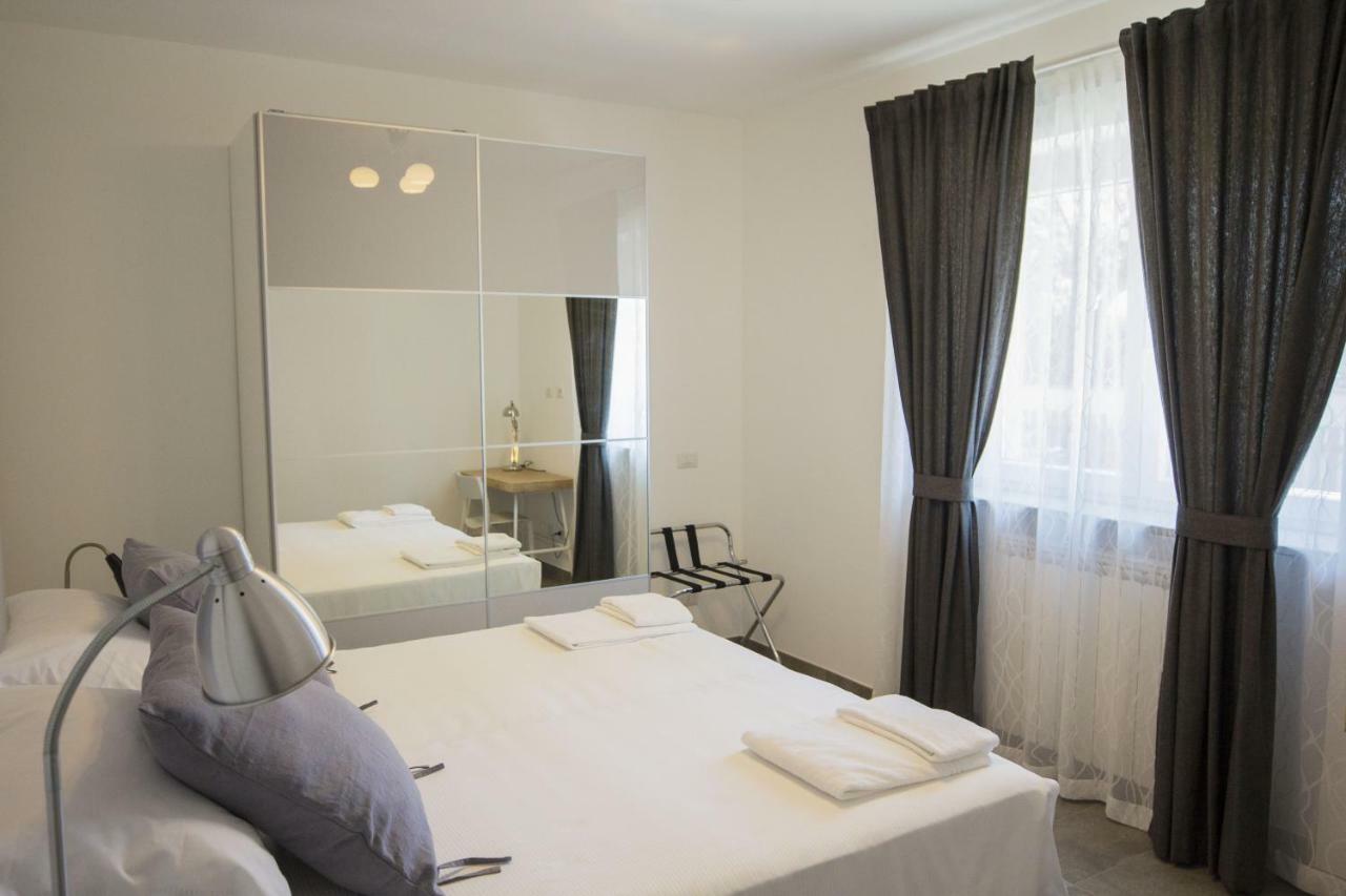 Appartement Rosa'S House Rome Airport à Fiumicino Extérieur photo